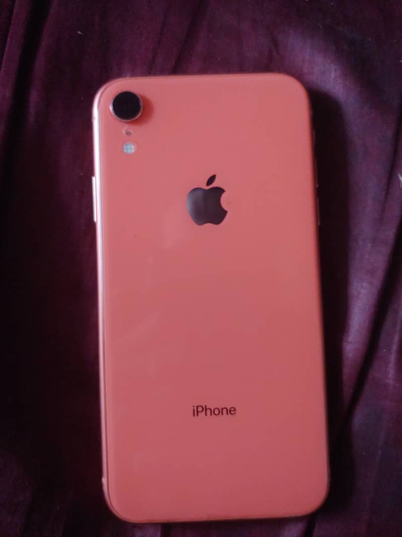 Apple iPhone XR 0