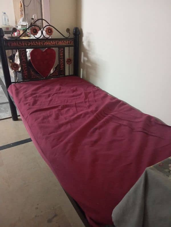 double bed and single bed 1