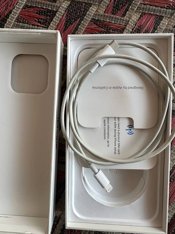 iPhone 14 Pro Max 128 GB 8