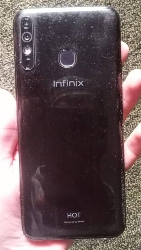 Infinix hote  8 10 by 9  only phone 3