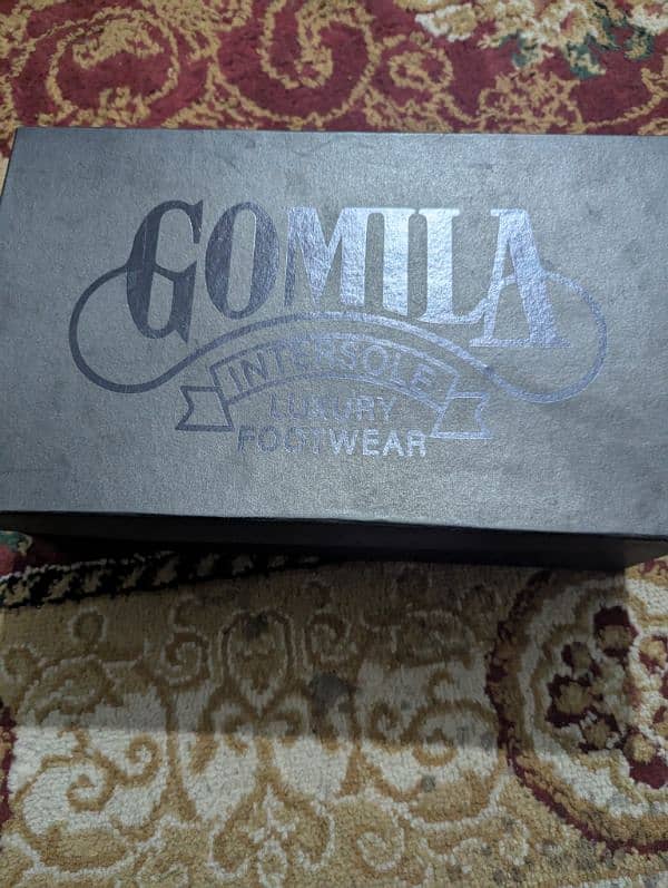 Gomila intwrsole Brand New Shoes 3