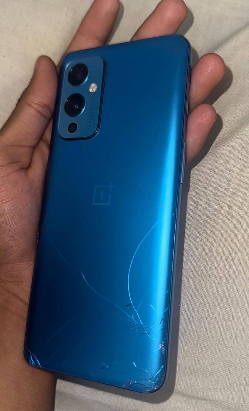 OnePlus 9 (8/128gb) 1