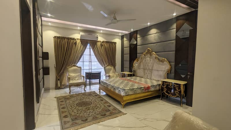 1 Kanal Furnished House In Prime(Top Notch) Location Of DHA Phase 6 18