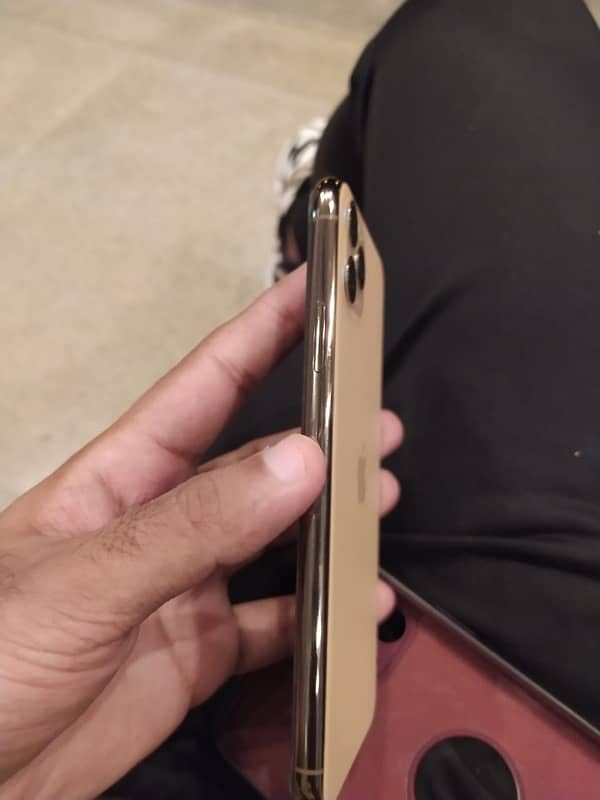 iPhone 11 Pro Max for sale 2