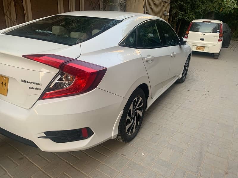 Honda Civic VTi Oriel Prosmatec 2018 3