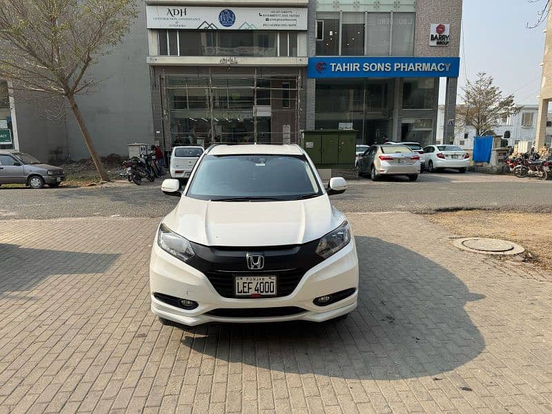 Honda Vezel 2015 0