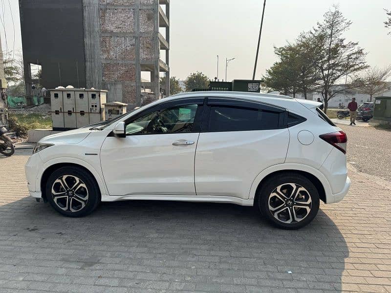 Honda Vezel 2015 1