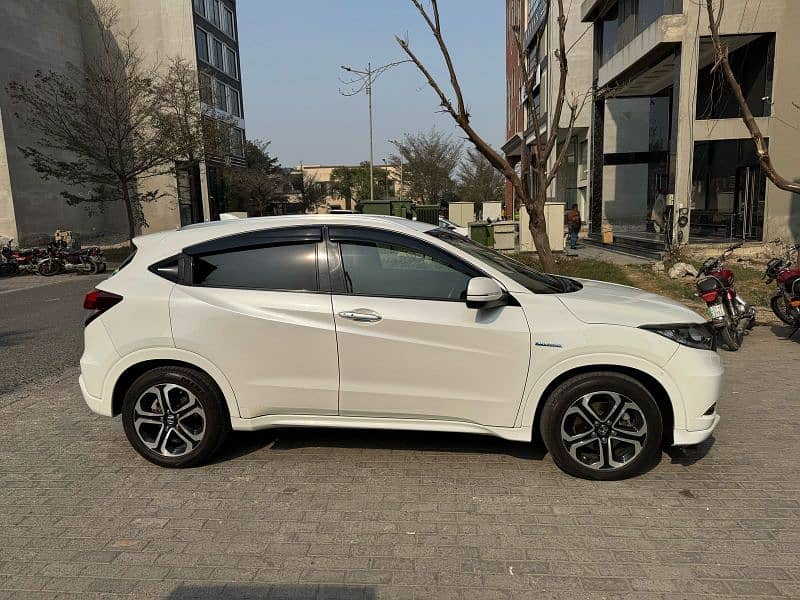 Honda Vezel 2015 2