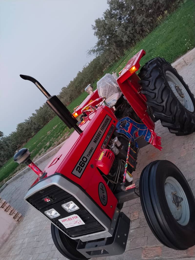 Massey Ferguson 260 Tractor Model 2022 4