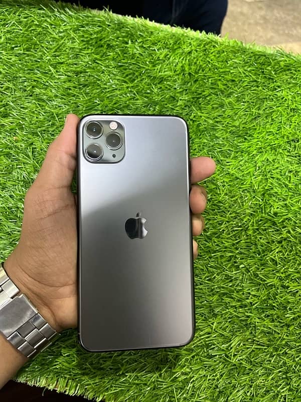 Iphone 11 Pro Max ( Non Pta JV) 64GB 5