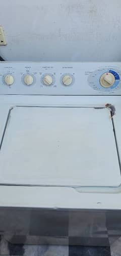 General Electric Fully Automatic Washing Machine