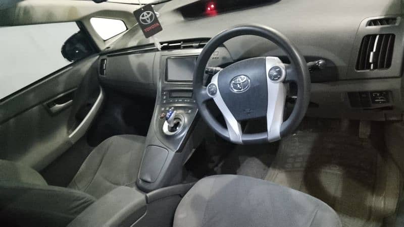 Toyota Prius 2010 4