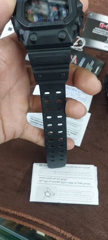 casio G shock original solar charge just open. no use 4