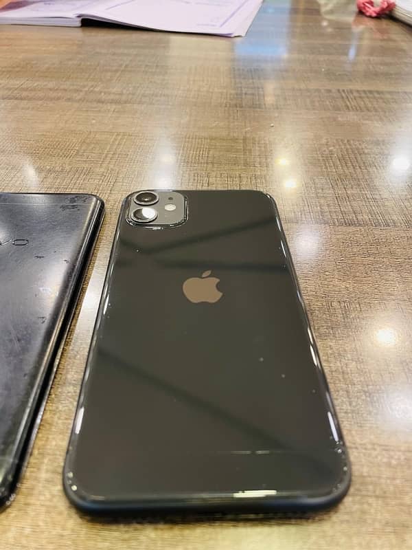 Iphone 11 and Vivo Y57 9