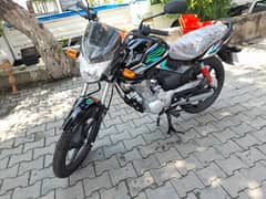 Honda CB 125F 2024