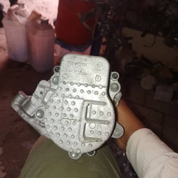toyota prius aqua water body fit vezel ramzan 24 ghanta service open 0