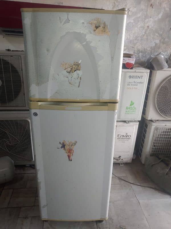 Dawlance fridge 0