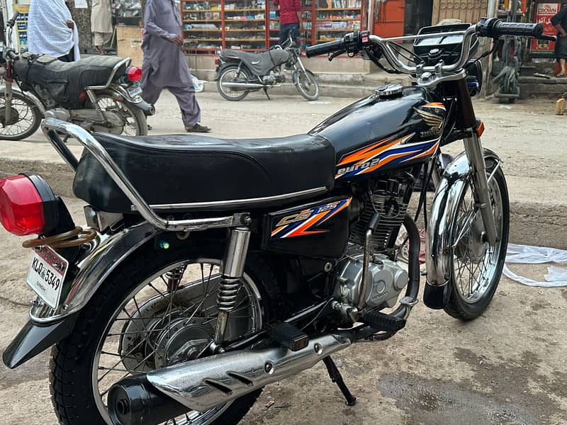 Honda CG 125 2018 3