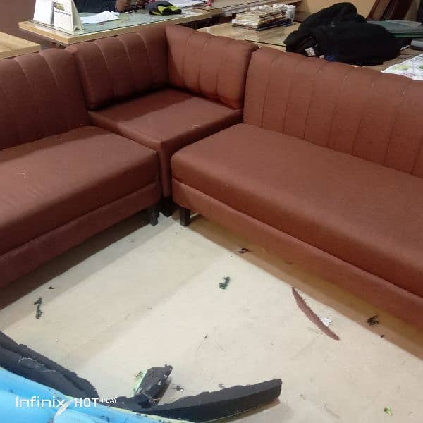 Sofa poshish/sofa repairing/sofa/all sofa fixing/for sale 2