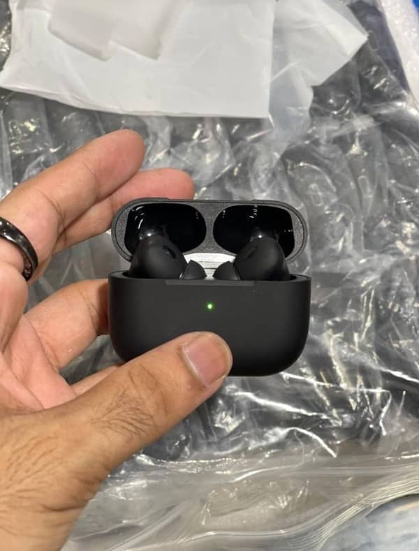 airpods pro 2 matte black colour 1