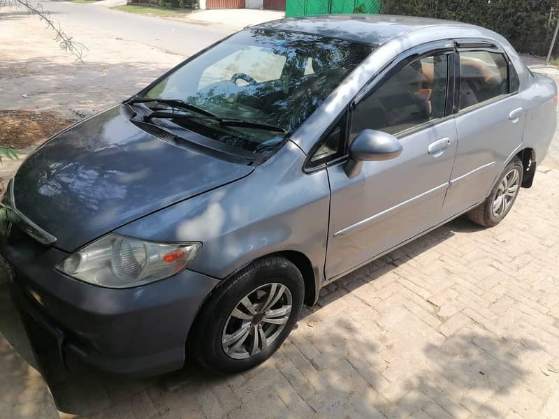 Honda City IDSI 2004 mint condition original document 4