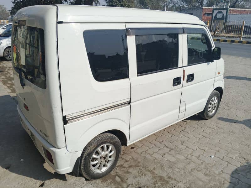 Suzuki every auto 8 seater 4