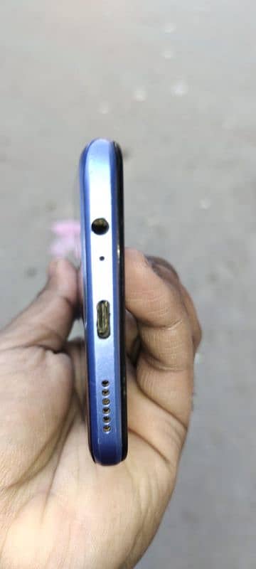 Huawei nova y70. Good condition mobile. for sale. 5