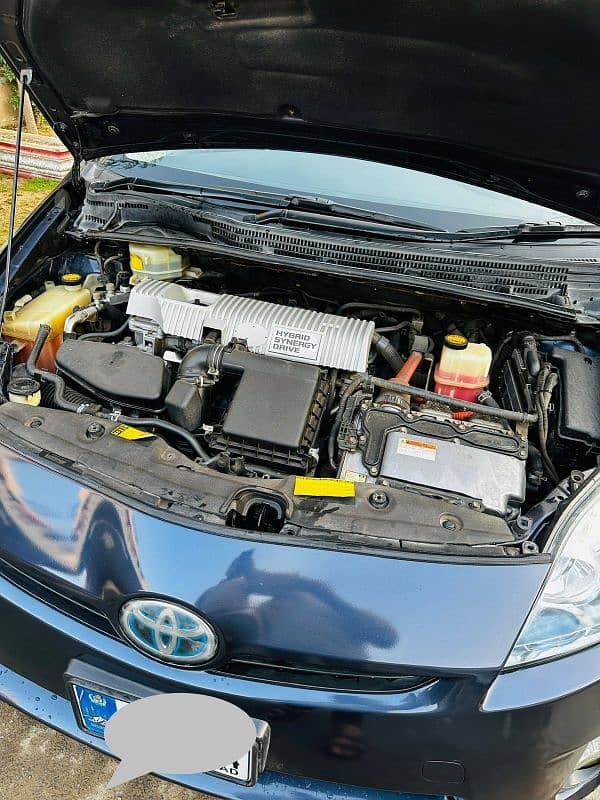 Toyota Prius 2011 4