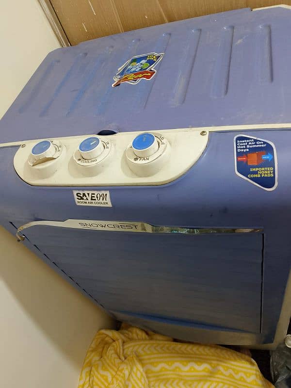 cooler with ice box for sale 1