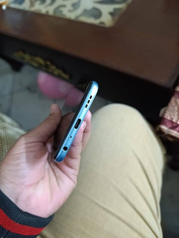 Realme 9i for sale 4