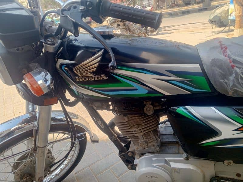 Honda CG 125 2023 Karachi number 5