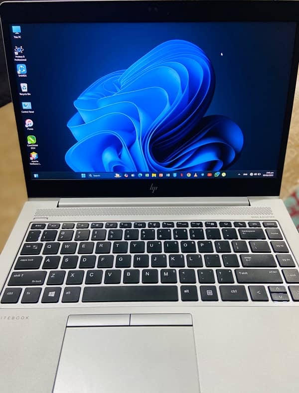 Hp Elitebook 840 G5 0