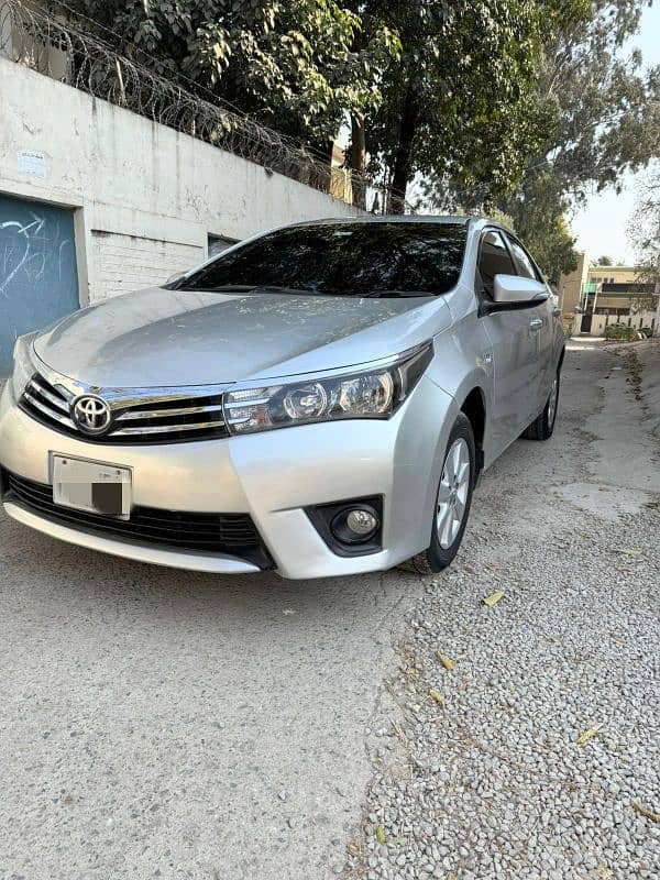 Toyota Altis Grande 2017 3