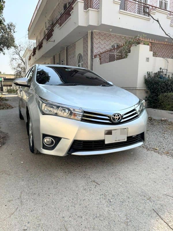 Toyota Altis Grande 2017 4