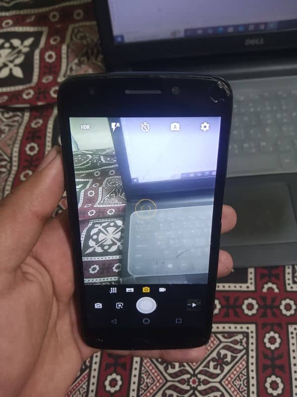 Moto E4 10/7 koi masla nai box or charger nai ha 3