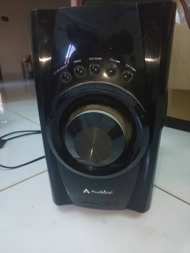 Mega M40 2.1 Channel Hifi Speaker Computer/Laptop/Bluetooth Speaker 0