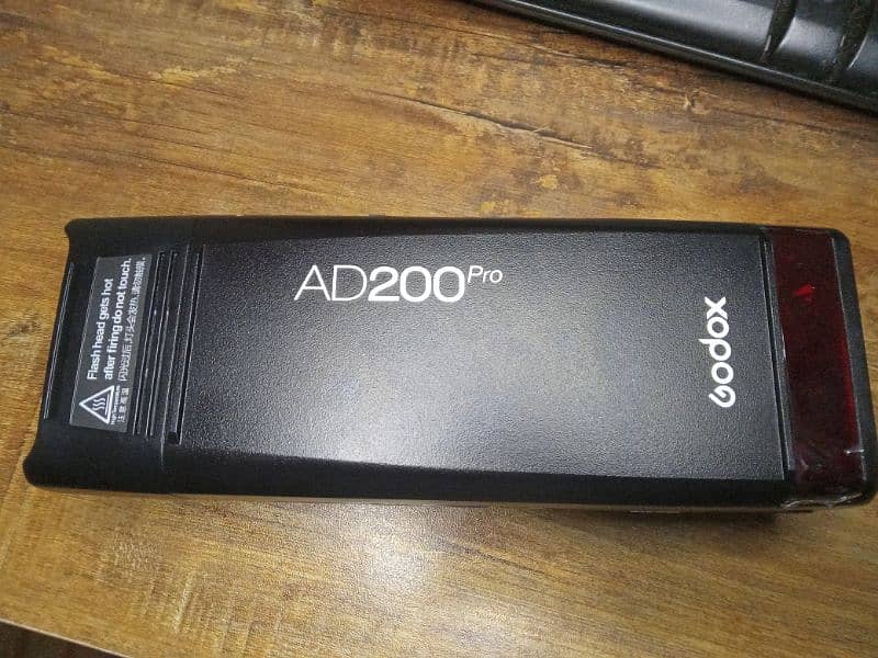 Gordox Ad200 photo light 4