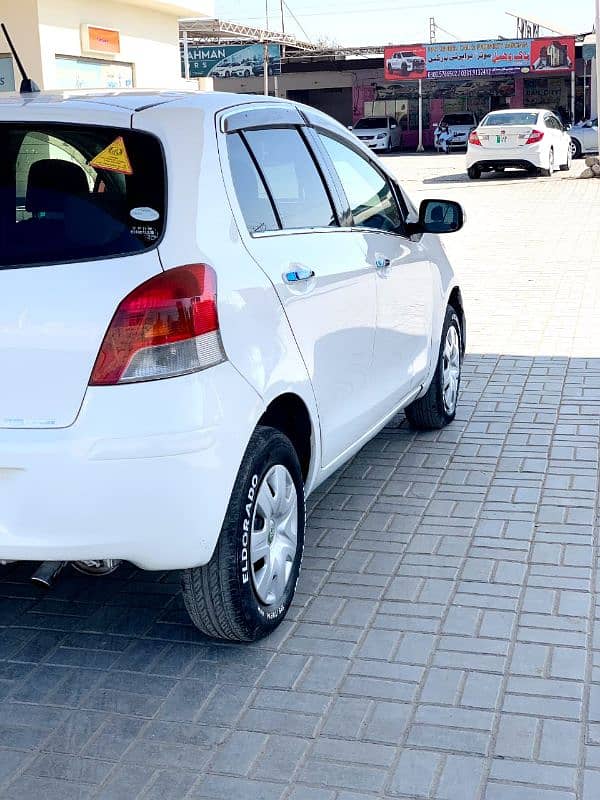 Toyota Vitz 2008 5