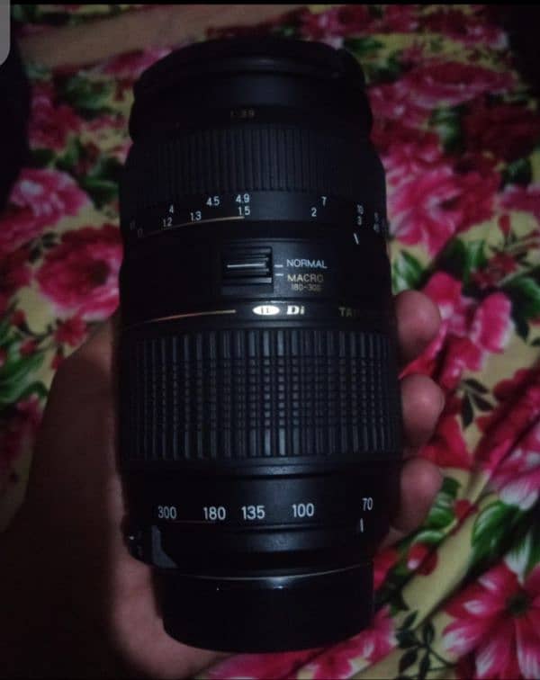 Nikon 5100d camera with 18 55 Len's and 70 300 lens 0