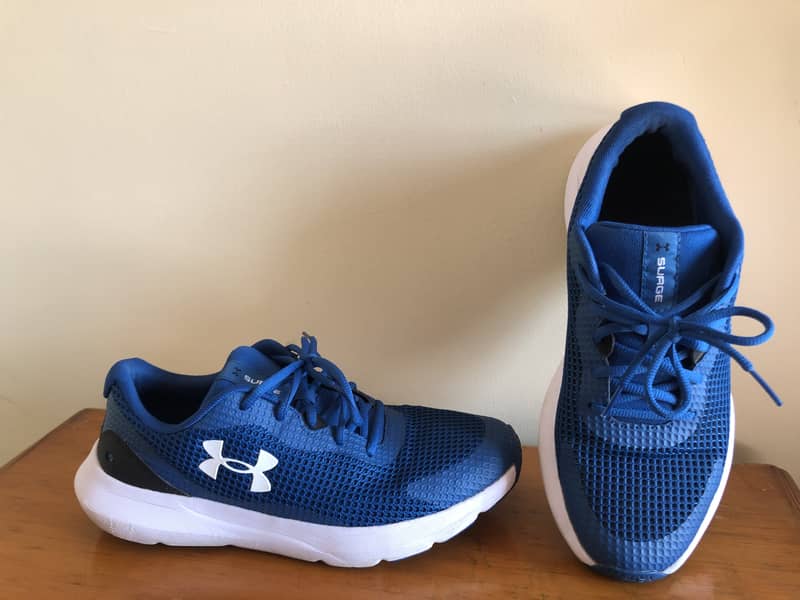 Under Armour SURGE 0