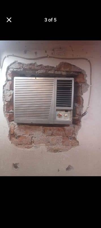 0.75 ton ac in very good condition orignl gas hai abi tk 2