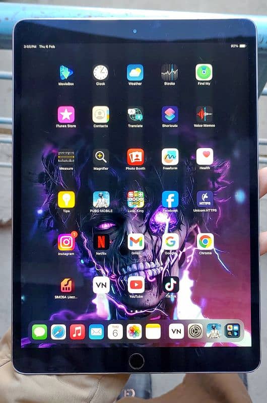 Apple ipad pro 10.5 inch 2017 64GB 5