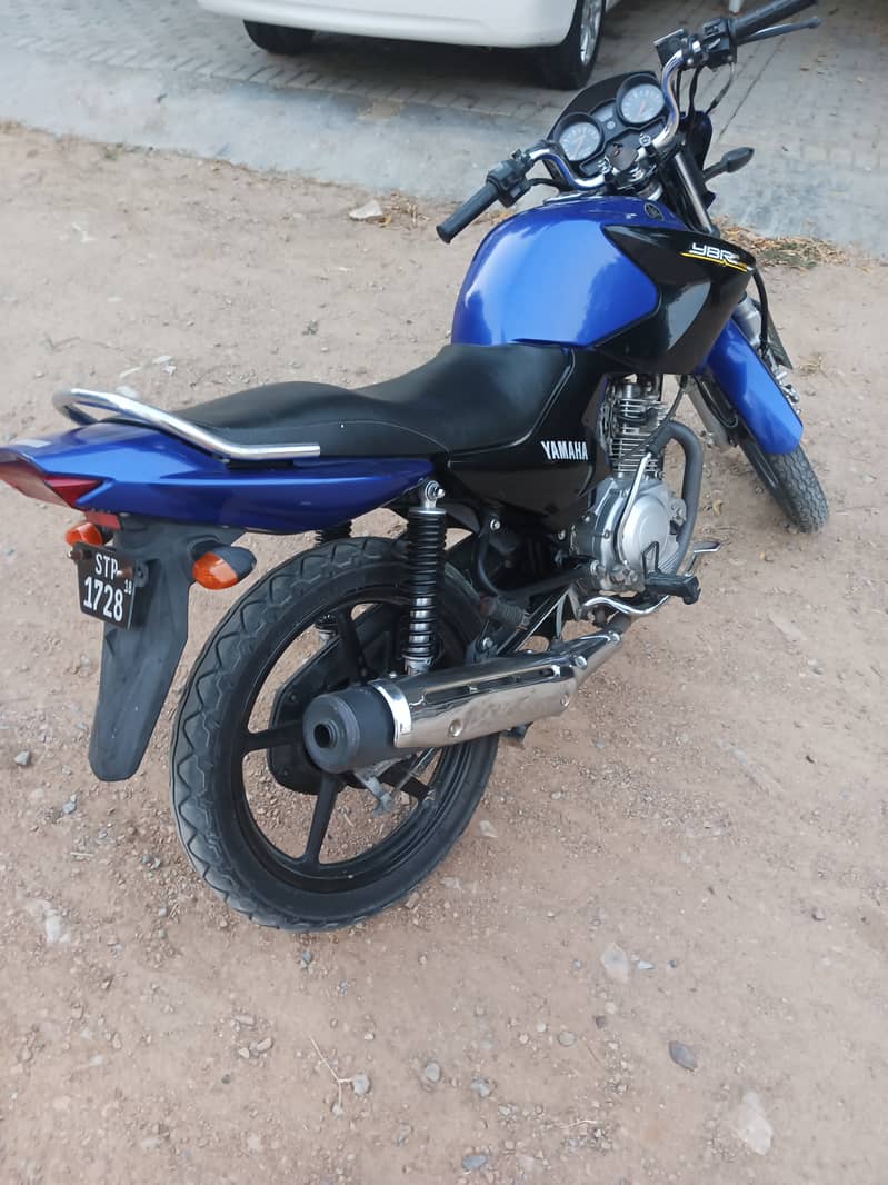 Yamaha YBR 125 2018 3