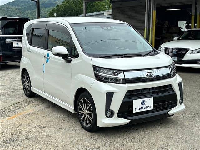 Daihatsu Move 2023 custom X top of the line 3