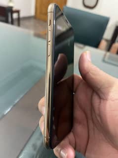 iPhone 11 Pro 64 GB Pta Approved