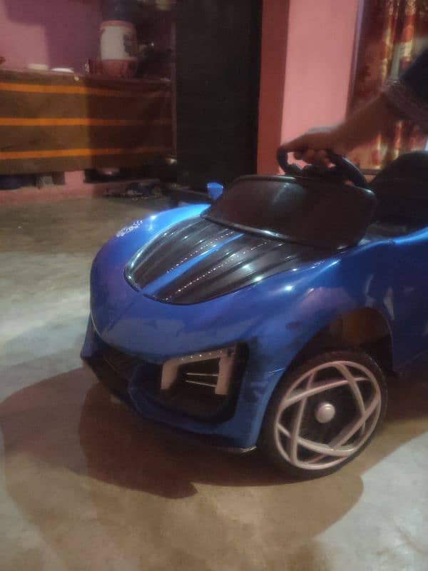 Sport Car Good Condition. . . No Battery No Remote 2