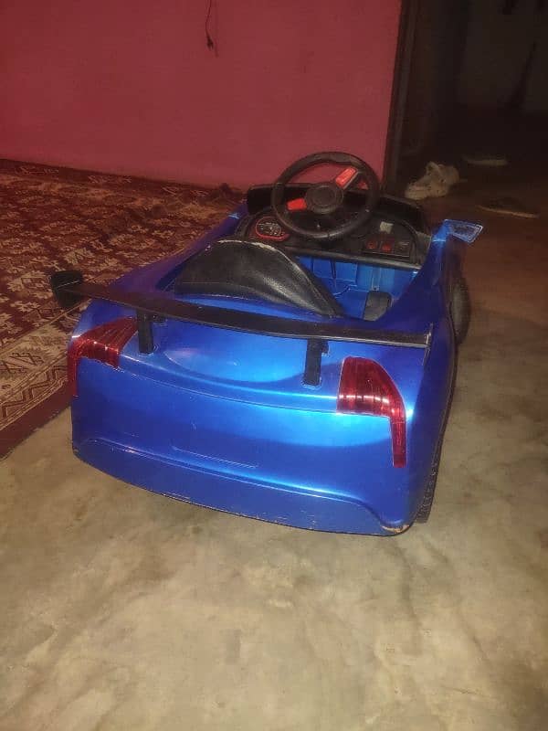 Sport Car Good Condition. . . No Battery No Remote 3