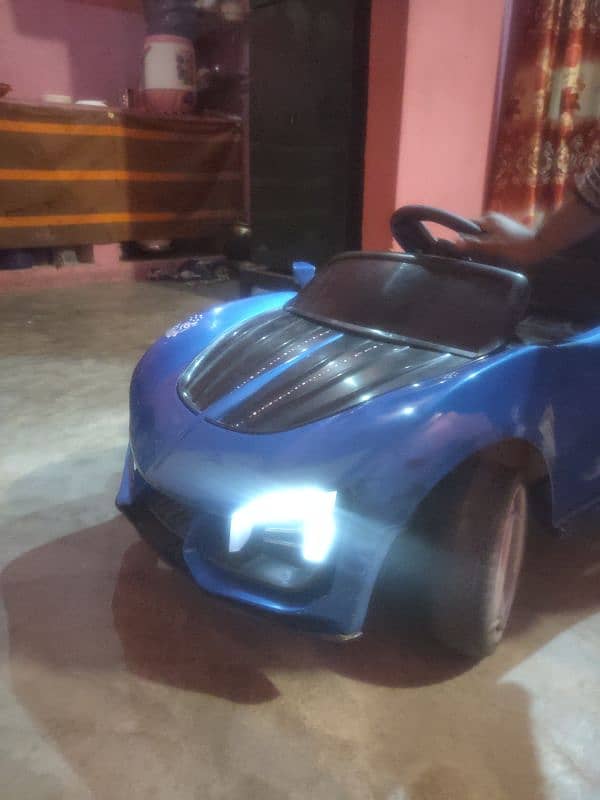 Sport Car Good Condition. . . No Battery No Remote 5