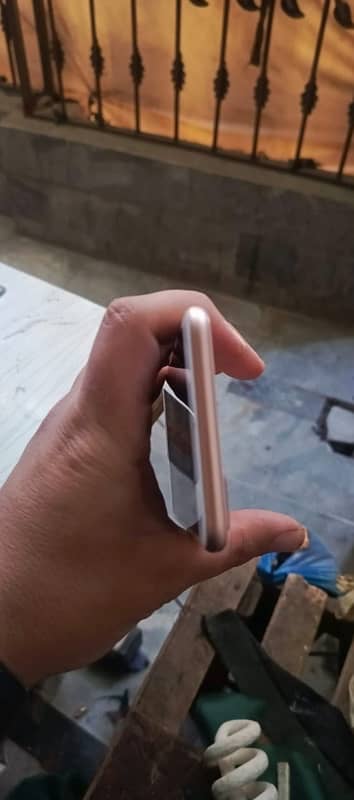 iphone 8plus 256gb pta prove 3