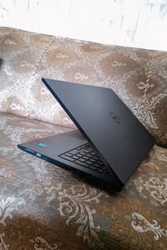 Dell Inspiron i3 4th gen